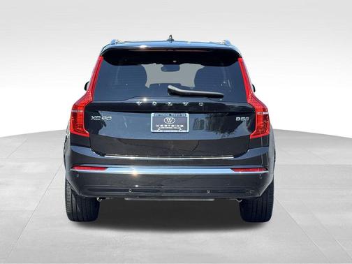 2024 Volvo XC90 B5 Core Bright Theme