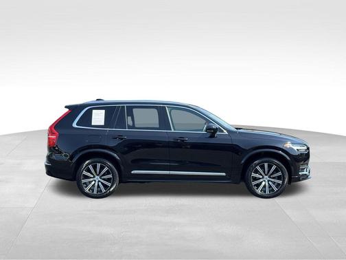 2024 Volvo XC90 B5 Core Bright Theme