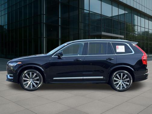 2024 Volvo XC90 B5 Core Bright Theme