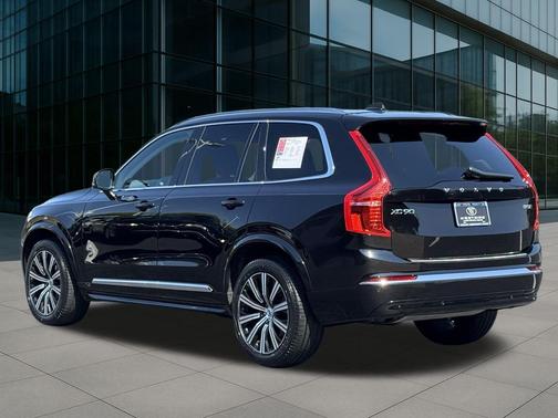 2024 Volvo XC90 B5 Core Bright Theme