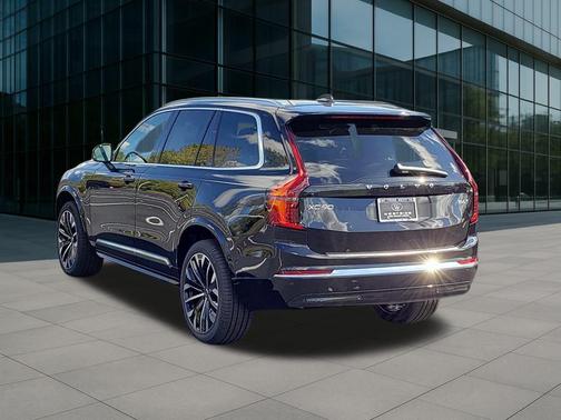 2026 Volvo XC90 B6 Plus 7-Seater
