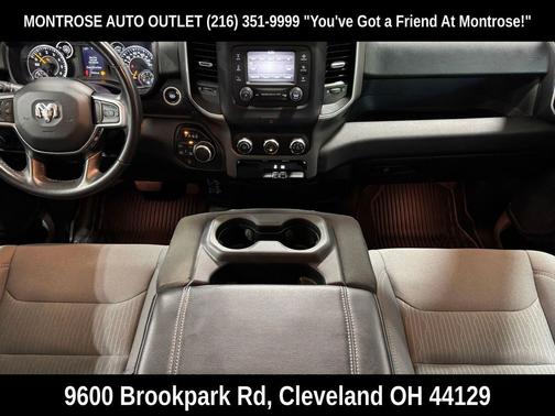 Diamond Black Crystal Pearlcoat 2020 RAM 1500 Big Horn/Lone Star