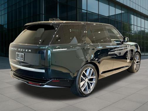 2025 Land Rover Range Rover P550e Autobiography