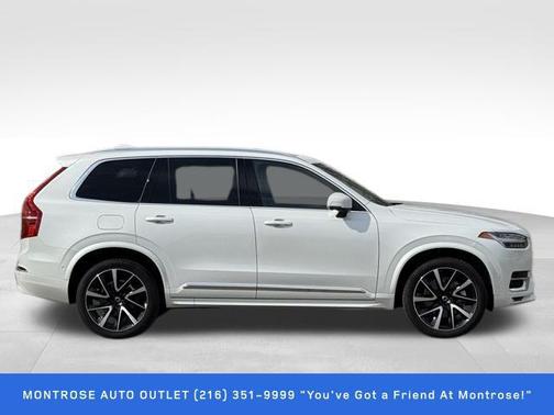 2024 Volvo XC90 B6 Plus Bright Theme 6-Seater