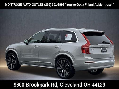 2024 Volvo XC90 B5 Plus Bright Theme