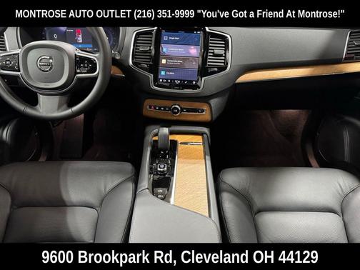 2024 Volvo XC90 B5 Plus Bright Theme