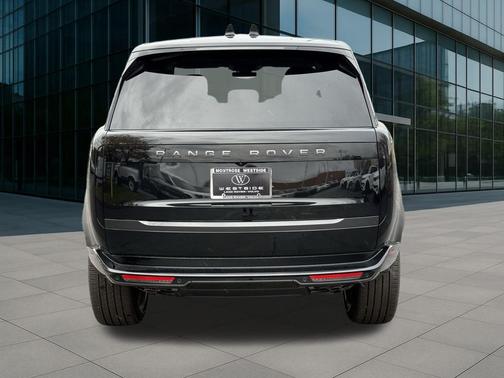 2025 Land Rover Range Rover P530 SE