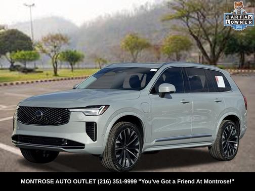 2025 Volvo XC90 Plug-In Hybrid T8 Ultra 6-Seater