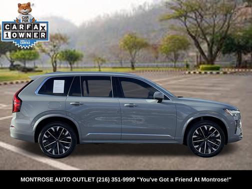 2025 Volvo XC90 Plug-In Hybrid T8 Ultra 6-Seater