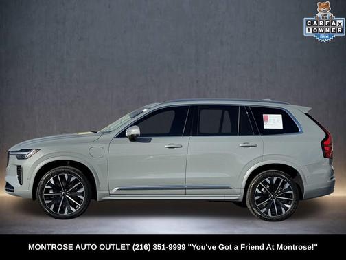 2025 Volvo XC90 Plug-In Hybrid T8 Ultra 6-Seater