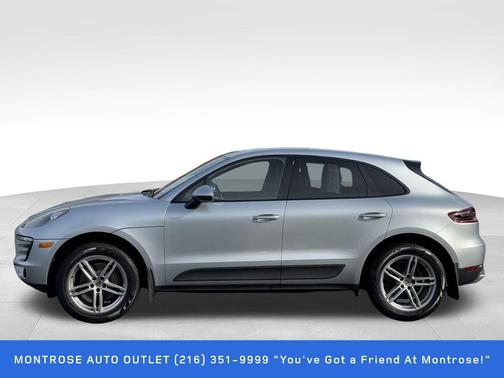 2017 Porsche Macan Base