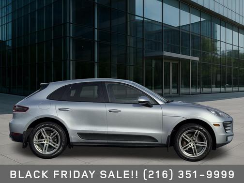 2017 Porsche Macan Base