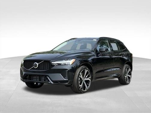 2025 Volvo XC60 Plug-In Hybrid T8 Ultra