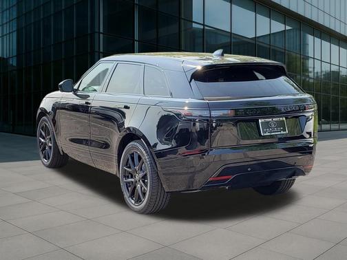 2026 Land Rover Range Rover Velar P250 SE R-Dynamic