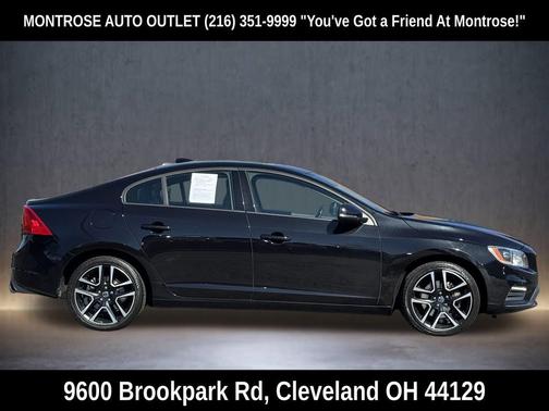 Onyx Black Metallic 2018 Volvo S60 T5 Dynamic