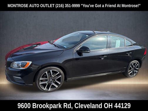 Onyx Black Metallic 2018 Volvo S60 T5 Dynamic