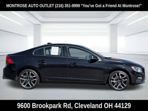 Onyx Black Metallic 2018 Volvo S60 T5 Dynamic