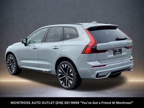 2026 Volvo XC60 B5 Ultra