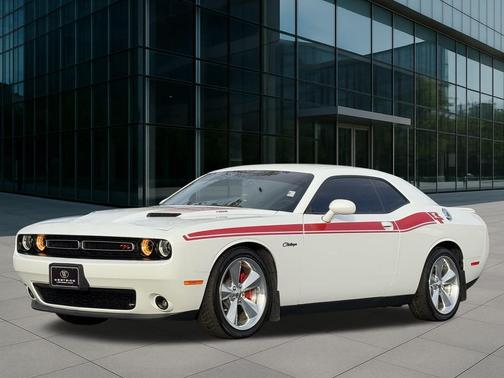 2015 Dodge Challenger R/T Plus
