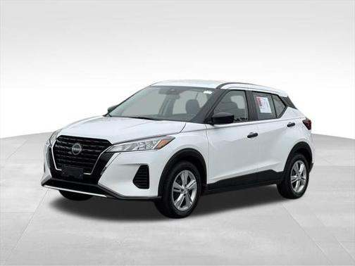 2023 Nissan Kicks S