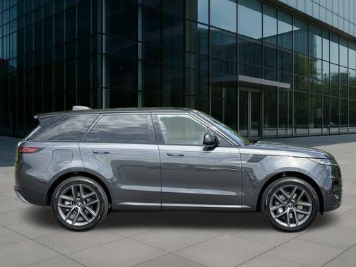 2024 Land Rover Range Rover Sport SE