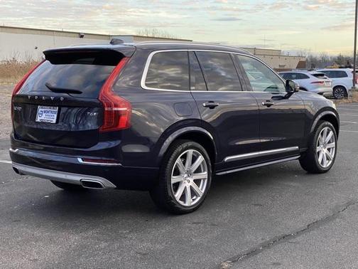 2019 Volvo XC90 T6 Inscription