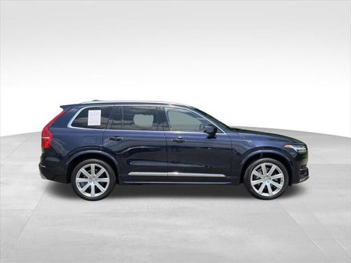2019 Volvo XC90 T6 Inscription
