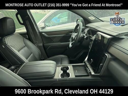 2024 GMC Acadia Denali