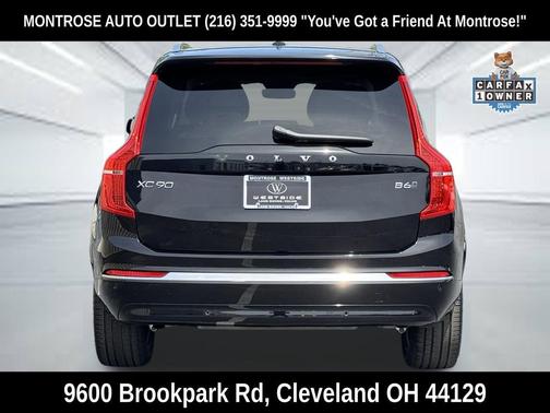 Onyx Black Metallic 2023 Volvo XC90 B6 Plus 7-Seater