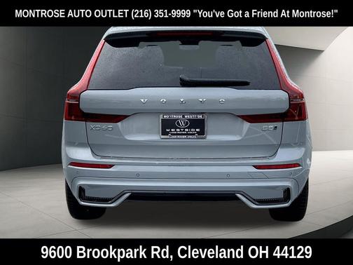 Vapour Grey Metallic 2026 Volvo XC60 B5 Ultra