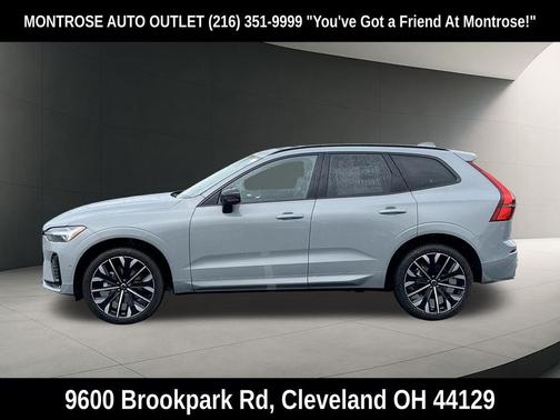 Vapour Grey Metallic 2026 Volvo XC60 B5 Ultra