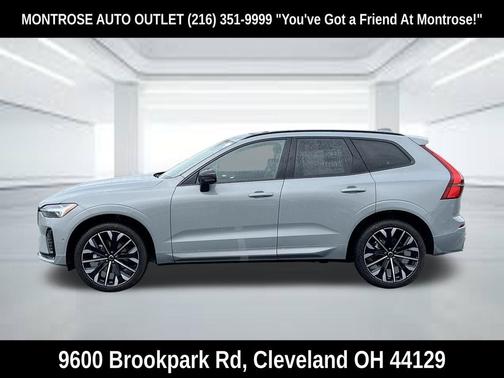 Vapour Grey Metallic 2026 Volvo XC60 B5 Ultra