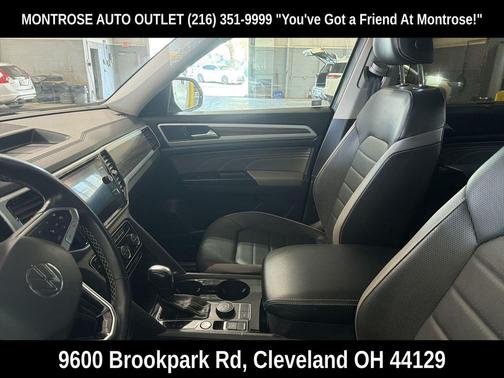 Platinum Gray Metallic 2021 Volkswagen Atlas 3.6L SEL