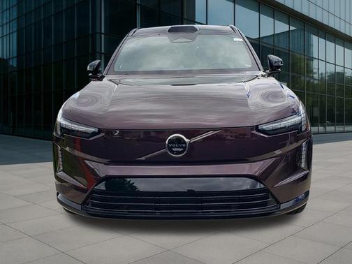 2025 Volvo EX90 Twin Motor Performance Ultra 6-Seater