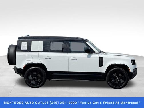 2025 Land Rover Defender 110 P400 X-Dynamic SE