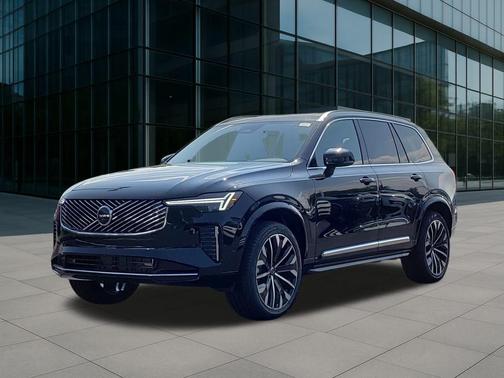 2026 Volvo XC90 B6 Plus 7-Seater