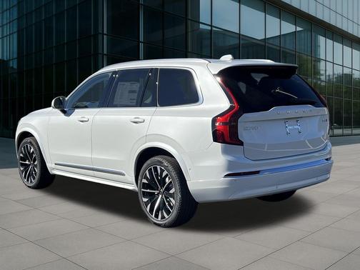 2026 Volvo XC90 B6 Ultra 7-Seater