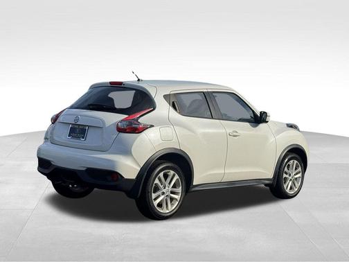 2016 Nissan Juke S