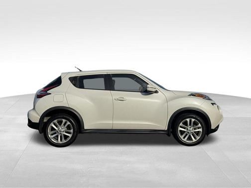 2016 Nissan Juke S