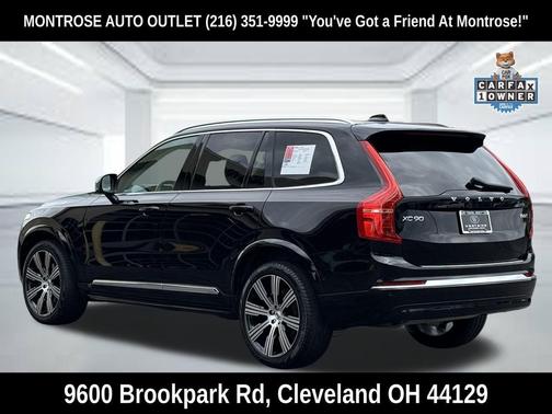 Onyx Black Metallic 2023 Volvo XC90 B6 Ultimate 6-Seater