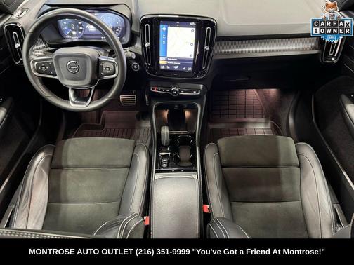 2022 Volvo XC40 T5 R-Design