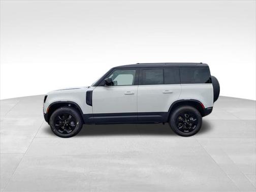 2025 Land Rover Defender 110 P300