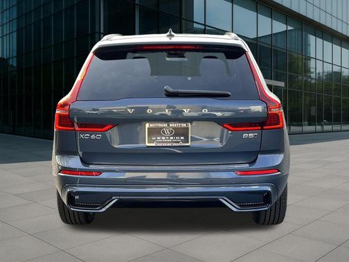 2026 Volvo XC60 B5 Plus