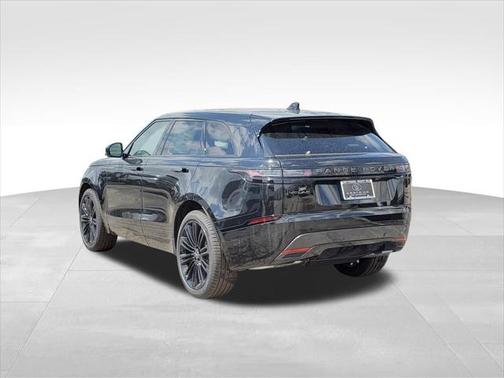 2026 Land Rover Range Rover Velar P250 SE R-Dynamic