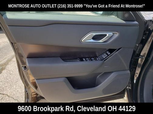 2026 Land Rover Range Rover Velar P250 SE R-Dynamic