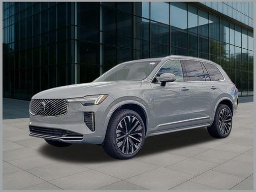 2026 Volvo XC90 B6 Plus 7-Seater