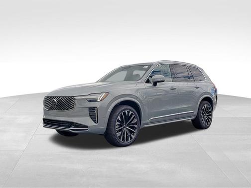 2026 Volvo XC90 B6 Plus 7-Seater