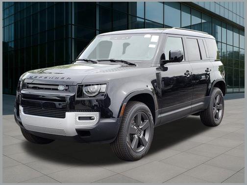 2025 Land Rover Defender 110 P300