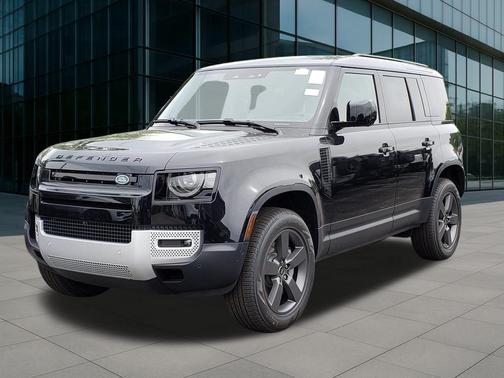2025 Land Rover Defender 110 P300
