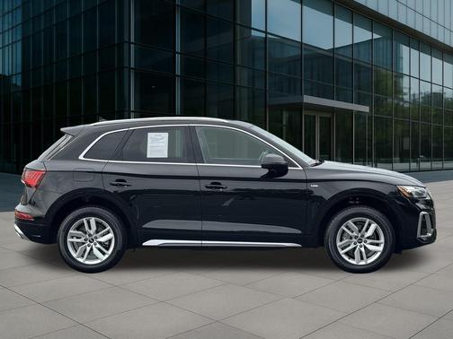 2022 Audi Q5 45 S line Premium